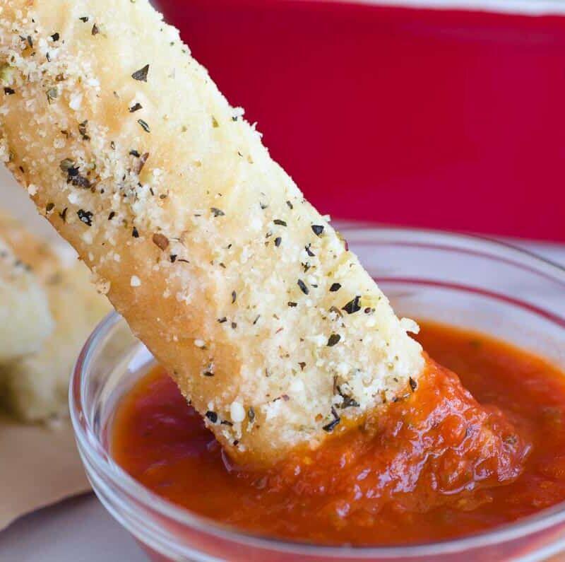 Breadsticks w Sauce